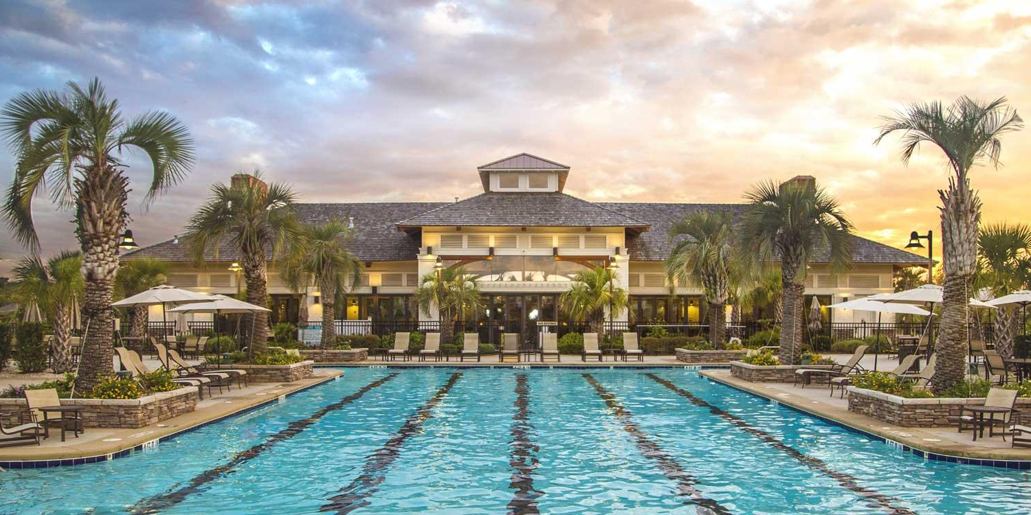 Compass Pointe