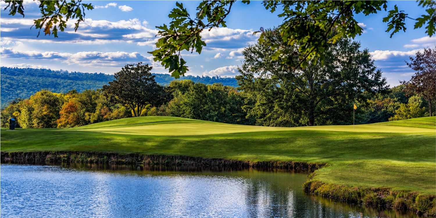 Hampton Cove Golf Course Community