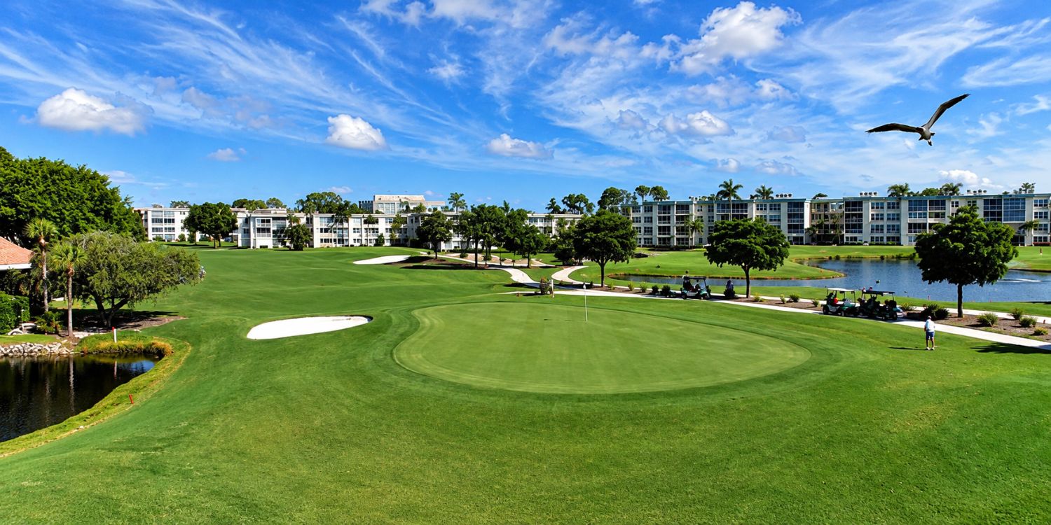 Seven Lakes Golf Community