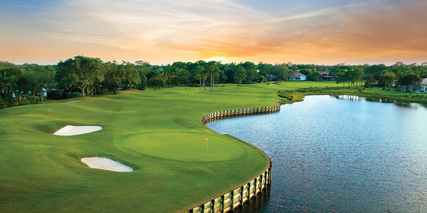 Willoughby Golf Club